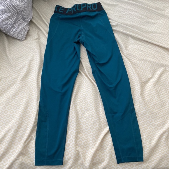 Nike Leggings - Picture 2 of 2